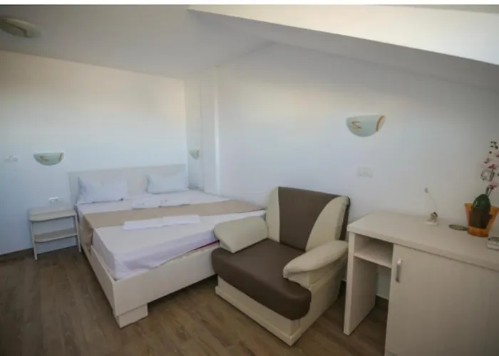 Hotel Complex Turistic Perla Venusului 3*